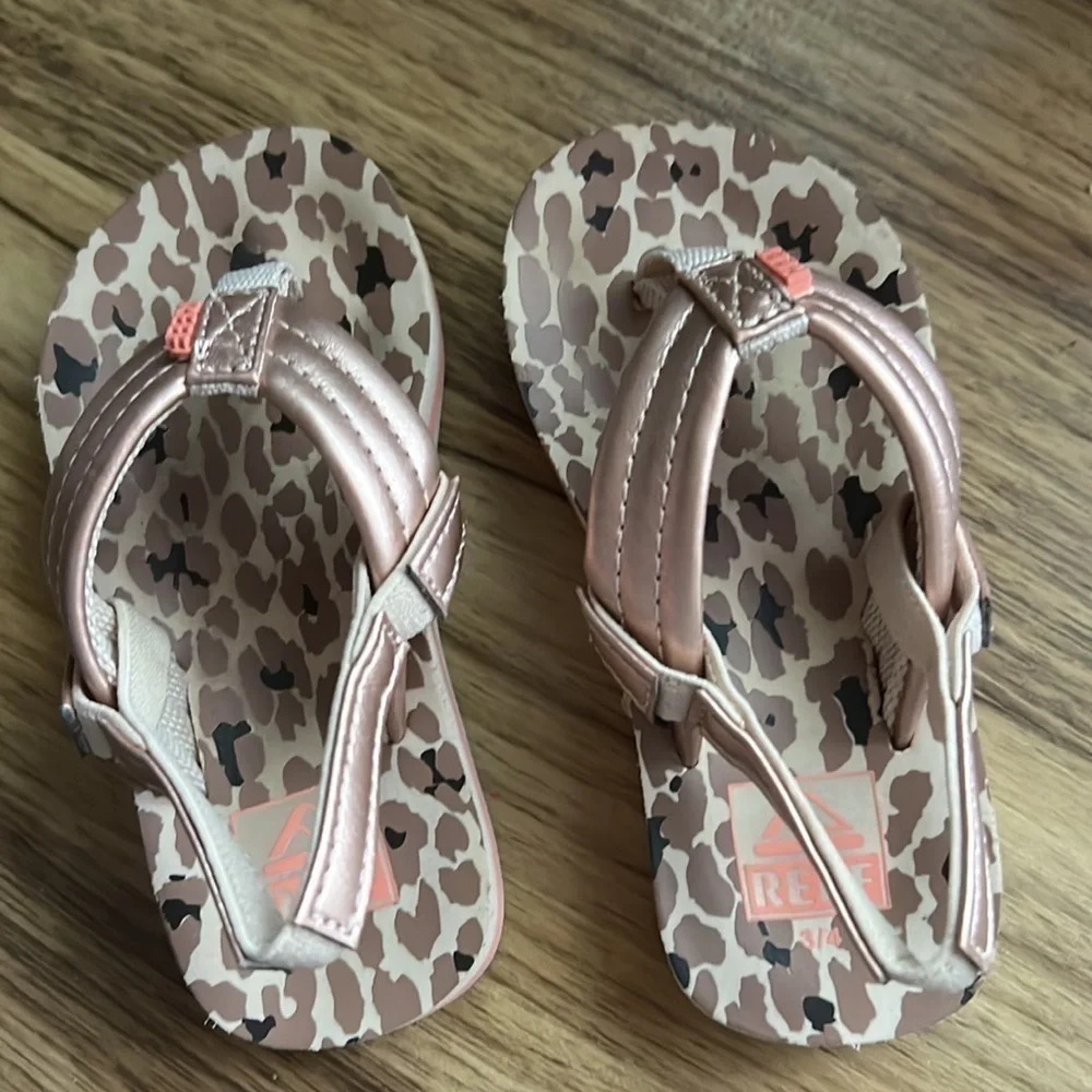 REEF Thong Sandals Flip Flops Shoes
